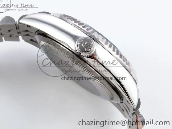 0512 UrbanStyle Sky-Dweller 326934 904L SS ZF 1:1 Best Edition Green Dial on SS Jubilee Bracelet A 1486